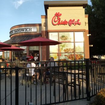 Chick-fil-A - Fast Food Near Me - Colonial Heights, Virginia