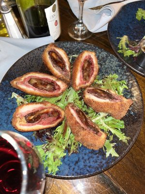 Evita Steakhouse by null