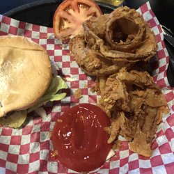 Nowhere Bar & Grill - Burger n onion rings