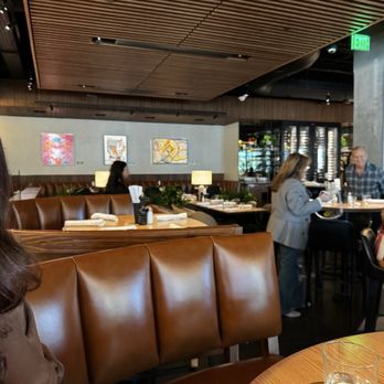 JOEY Dallas - New American Near Me - Dallas, Texas