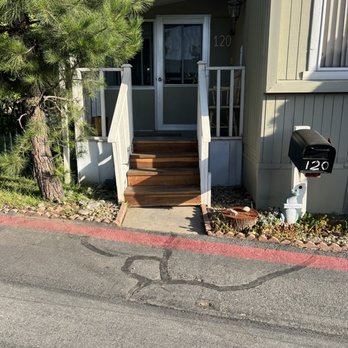 Warren Graham Handyman Services - Replace steps on porch - Handyman Near Me Warren Graham Handyman Services - Replace steps on porch - Handyman Near Me