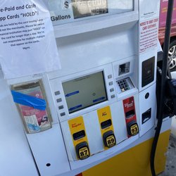 Shell - Has station pump