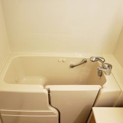 Burkco Bathrooms - Walk-in tub!