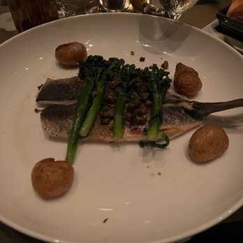 Mooo.... Beacon Hill - Fish Maindish - Steakhouses Near Me - Boston, Massachusetts
