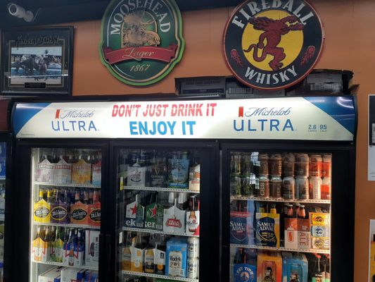 Centerfield Wine & Liquor