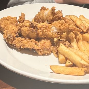 LongHorn Steakhouse - Kids Chicken Tenders - Steakhouses Near Me - Birmingham, Alabama LongHorn Steakhouse - Kids Chicken Tenders - Steakhouses Near Me - Birmingham, Alabama