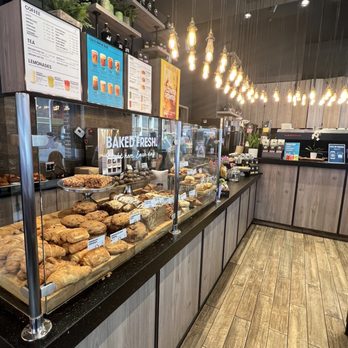 Gregorys Coffee - Inside - Coffee & Tea Near Me - New York, New York