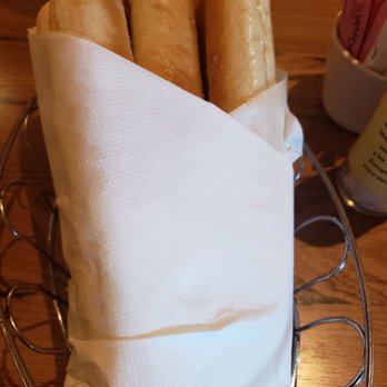 Olive Garden Italian Restaurant - Breadsticks - Italian Near Me - Allen, Texas Olive Garden Italian Restaurant - Breadsticks - Italian Near Me - Allen, Texas