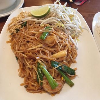 Bangkok Kitchen - Pad thai - Thai Near Me - Maumee, Ohio Bangkok Kitchen - Pad thai - Thai Near Me - Maumee, Ohio