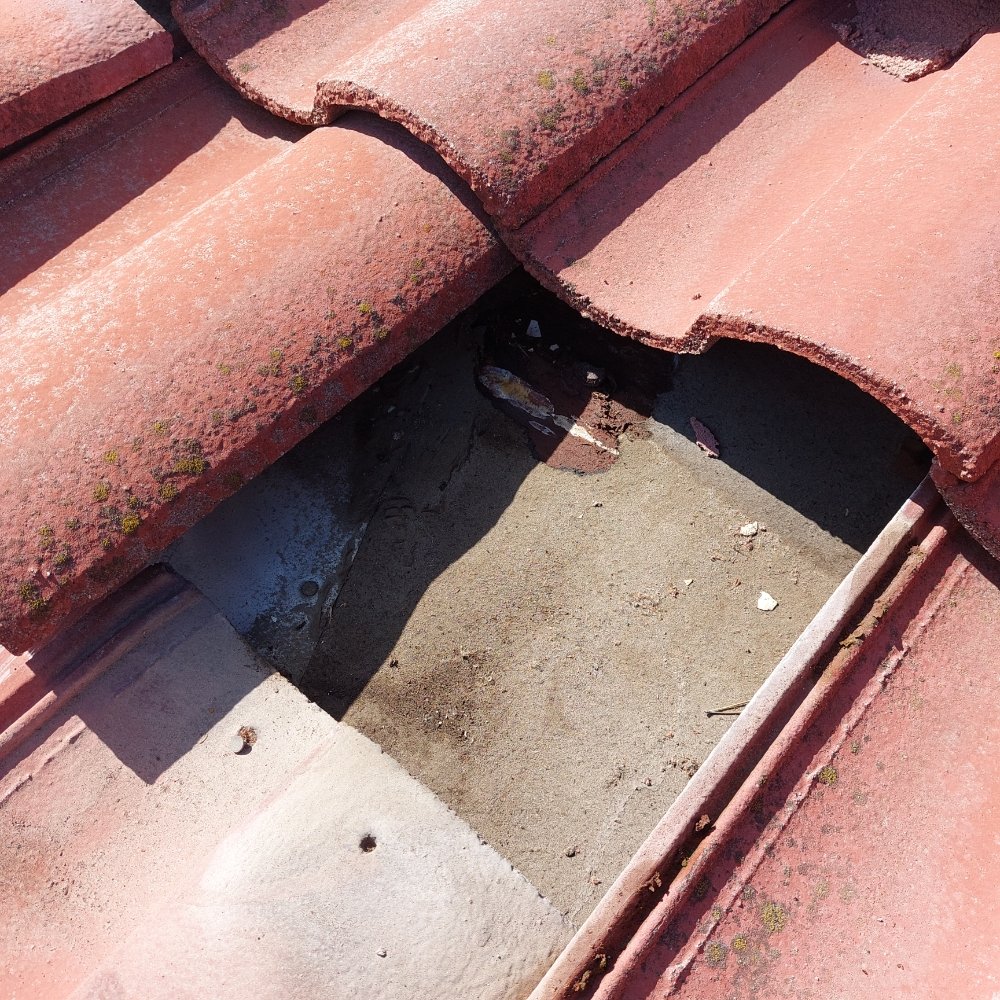 Slide of Hbm Roofing