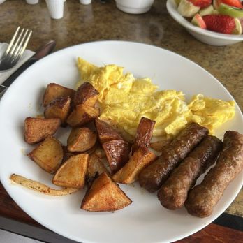 Classic Cafe - Breakfast & Brunch Near Me - Medford, Massachusetts