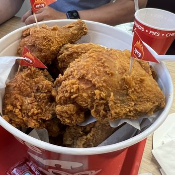 Jollibee - Chicken Shop Near Me - Hillsboro, Oregon Jollibee - Chicken Shop Near Me - Hillsboro, Oregon