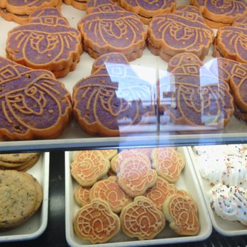 Amy's Pastry - Cookie time to celebrating Halloween, and upcoming Thanksgiving. - Bakeries Near Me - Montebello, California Amy's Pastry - Cookie time to celebrating Halloween, and upcoming Thanksgiving. - Bakeries Near Me - Montebello, California