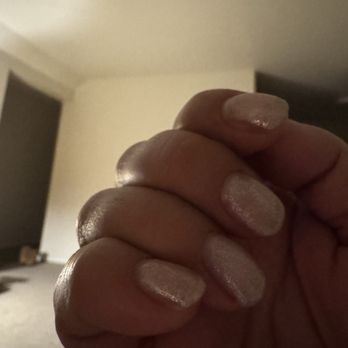Night Light Nail Salon - this is after 2 hours of getting my nails done.  i have not wet it or do much, half the nails is not coated. - Nail Salons Near Me - Seattle, Washington