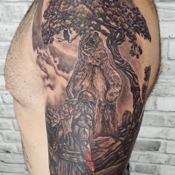 Ivy Tattoo Studio - Tattoo Near Me - Saanichton, British Columbia