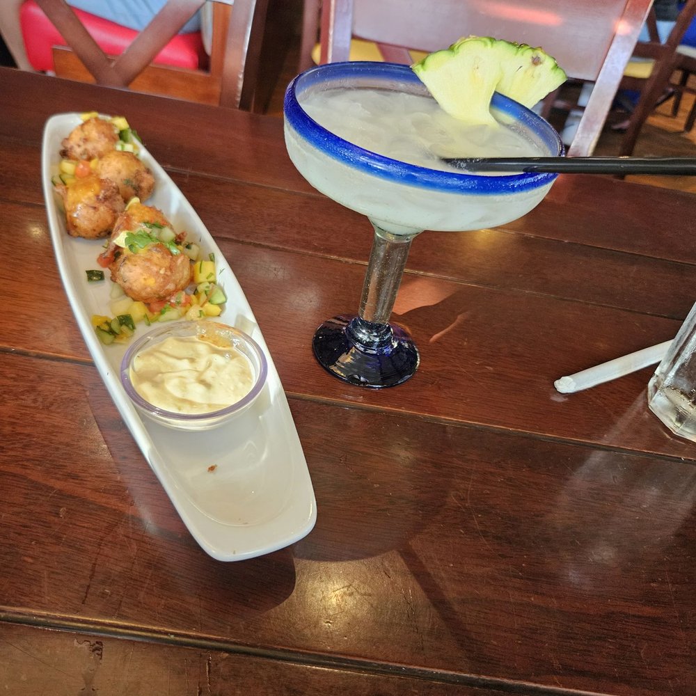 Bahama Breeze - Fritters and Coconut  Pineapple  Margarita - Caribbean Near Me - Duluth, Georgia