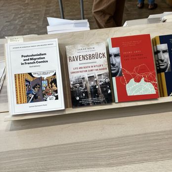 The Drawing Center - Books - Museums Near Me - New York, New York The Drawing Center - Books - Museums Near Me - New York, New York
