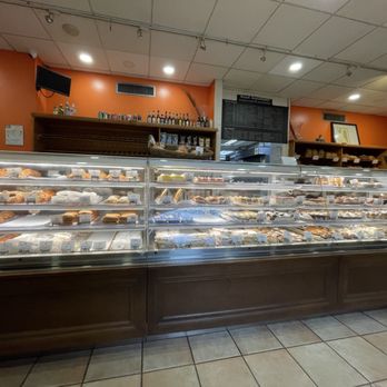 Yalaha Bakery - Bakery - Bakeries Near Me - Yalaha, Florida Yalaha Bakery - Bakery - Bakeries Near Me - Yalaha, Florida