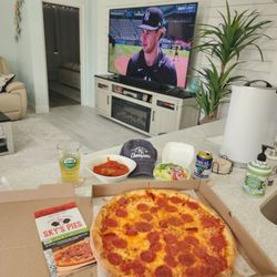 Sky’s Pies Pizza