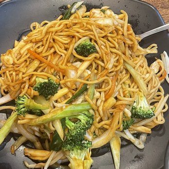 Kungfu Noodle - E4. Vegetable Chow Mein - Noodles Near Me - Henderson, Nevada