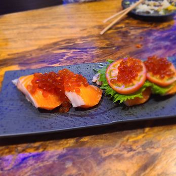 Sushi Murayama - Salmon w/ shiso and tomato = better than the side without... - Sushi Bars Near Me - Honolulu, Hawaii Sushi Murayama - Salmon w/ shiso and tomato = better than the side without... - Sushi Bars Near Me - Honolulu, Hawaii
