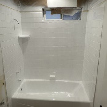 JB BATHTUB REFINISHING - After it's been prime and glazed - Refinishing Services Near Me JB BATHTUB REFINISHING - After it's been prime and glazed - Refinishing Services Near Me