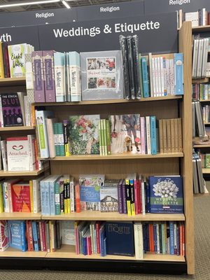 Barnes & Noble by null