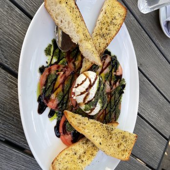 Black Barrel Tavern - Burrata - Breakfast & Brunch Near Me - Chicago, Illinois Black Barrel Tavern - Burrata - Breakfast & Brunch Near Me - Chicago, Illinois