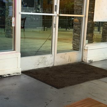 Nice Guys Burgers - Entrance and flooring - Halal Near Me - Redlands, California Nice Guys Burgers - Entrance and flooring - Halal Near Me - Redlands, California
