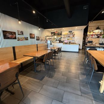 HUNGRY BOY Thai Cafe' - Dining area - Thai Near Me - Fountain Valley, California HUNGRY BOY Thai Cafe' - Dining area - Thai Near Me - Fountain Valley, California