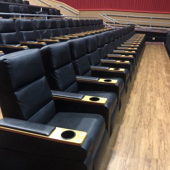 Regal Shiloh Crossing - LOVE the seats, they recline and it's lots of room! - Cinema Near Me - Avon, Indiana