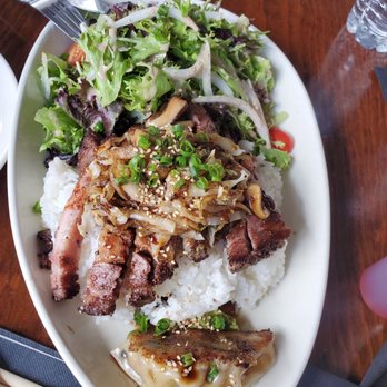 Lucky Belly - Steak bento special of the day - Bars Near Me - Honolulu, Hawaii