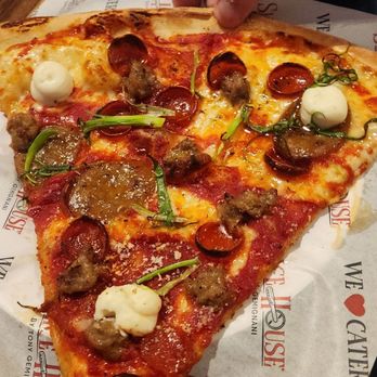 Slice House by Tony Gemignani - Salad Near Me - Livermore, California