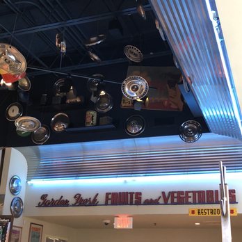 Portillo's Elmhurst - Hot Dogs Near Me - Elmhurst, Illinois