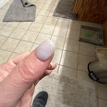 Millennia Nails Spa - Less then a week they cracked - Nail Salons Near Me - Mokena, Illinois