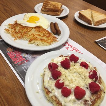 Denny's - American Near Me - Vaughan, Ontario Denny's - American Near Me - Vaughan, Ontario