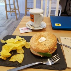 La Impresión - Bagel de salmon