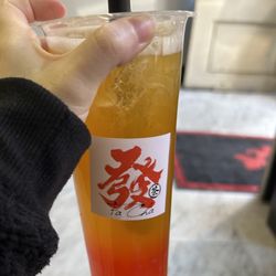 FaCha Bubble Tea and Dessert - Mango Green tea with strawberry gelatin