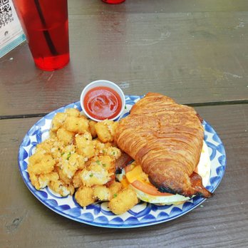 Piggy's Kitchen & Bar - Croissant breakfast brunch plate - Breakfast & Brunch Near Me - Houston, Texas Piggy's Kitchen & Bar - Croissant breakfast brunch plate - Breakfast & Brunch Near Me - Houston, Texas