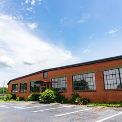 Salon 120 - Exterior of our beautiful historic building