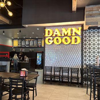 Torchy's Tacos - Counter service with locater for delivery - Tacos Near Me - Winter Garden, Florida