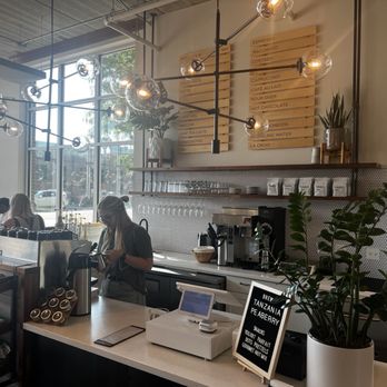 The Source Coffee Roastery + Taproom - Coffee Roasteries Near Me - Sioux Falls, South Dakota The Source Coffee Roastery + Taproom - Coffee Roasteries Near Me - Sioux Falls, South Dakota