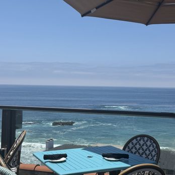 The Rooftop Lounge - Lounges Near Me - Laguna Beach, California The Rooftop Lounge - Lounges Near Me - Laguna Beach, California