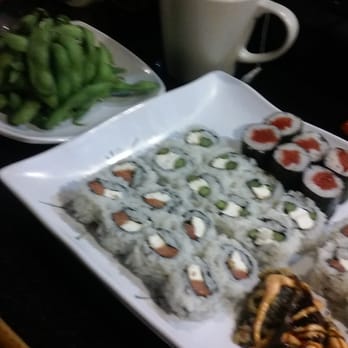 iZen's Drunken Bento - Edamame, jasmine green tea, philly roll, asparagus roll, tuna roll, sunday morning roll - Sushi Bars Near Me - Cincinnati, Ohio