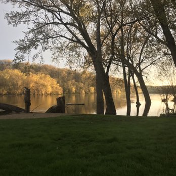 Blackhawk's Trail Lodge - Just gorgeous views. - Hotels Near Me - Rockford, Illinois Blackhawk's Trail Lodge - Just gorgeous views. - Hotels Near Me - Rockford, Illinois