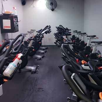 Clarksville Area YMCA - Spin room - Gyms Near Me - Clarksville, Tennessee