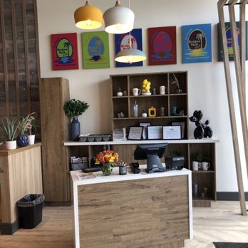 Broken Yolk Cafe - Breakfast & Brunch Near Me - McKinney, Texas
