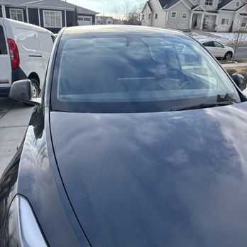 QuickFix Mobile Windshield Repair and Replace - Windshield Installation & Repair Near Me
