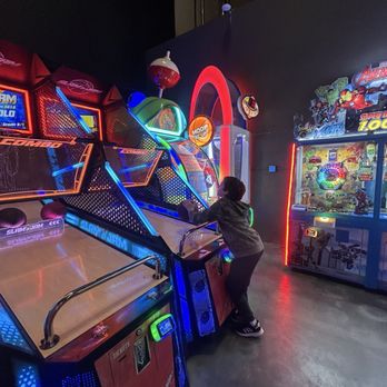 MB2 Raceway - Arcade area - Go Karts Near Me - Sylmar, California