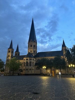Bonner Münster by null